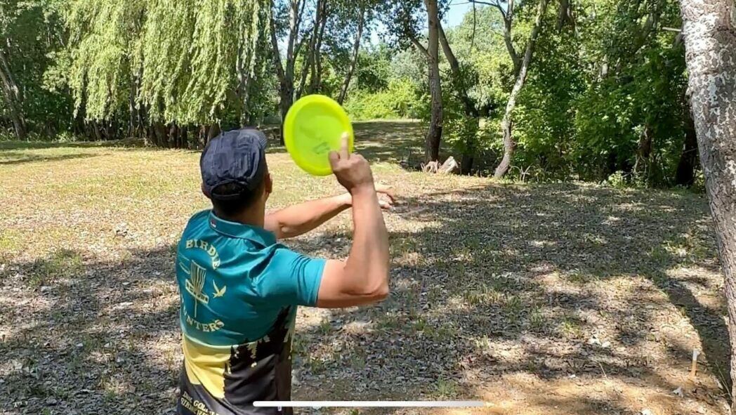 FRIZBI GOLF – DISC GOLF – igra i takmičenje!